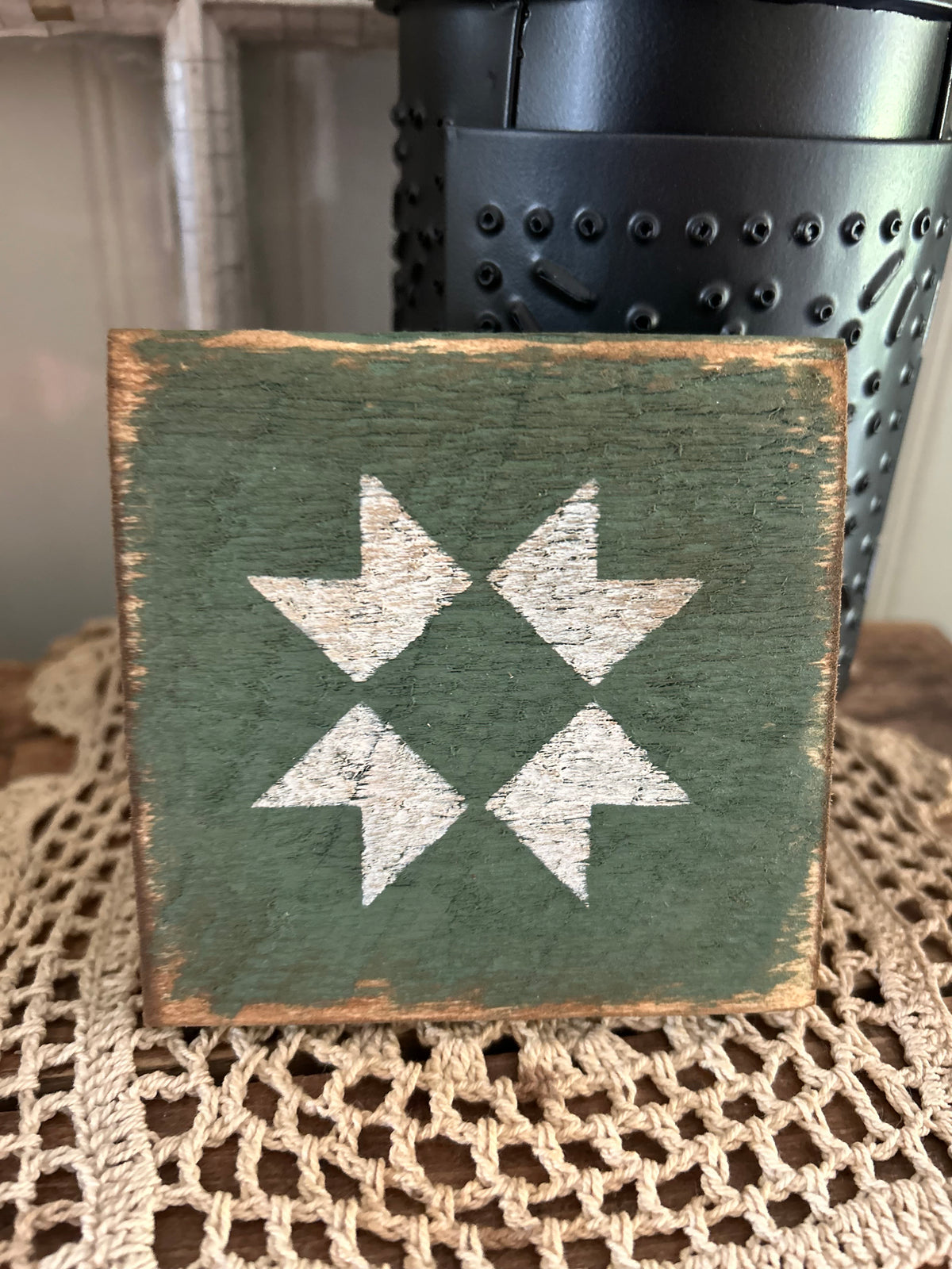 Green quilt block