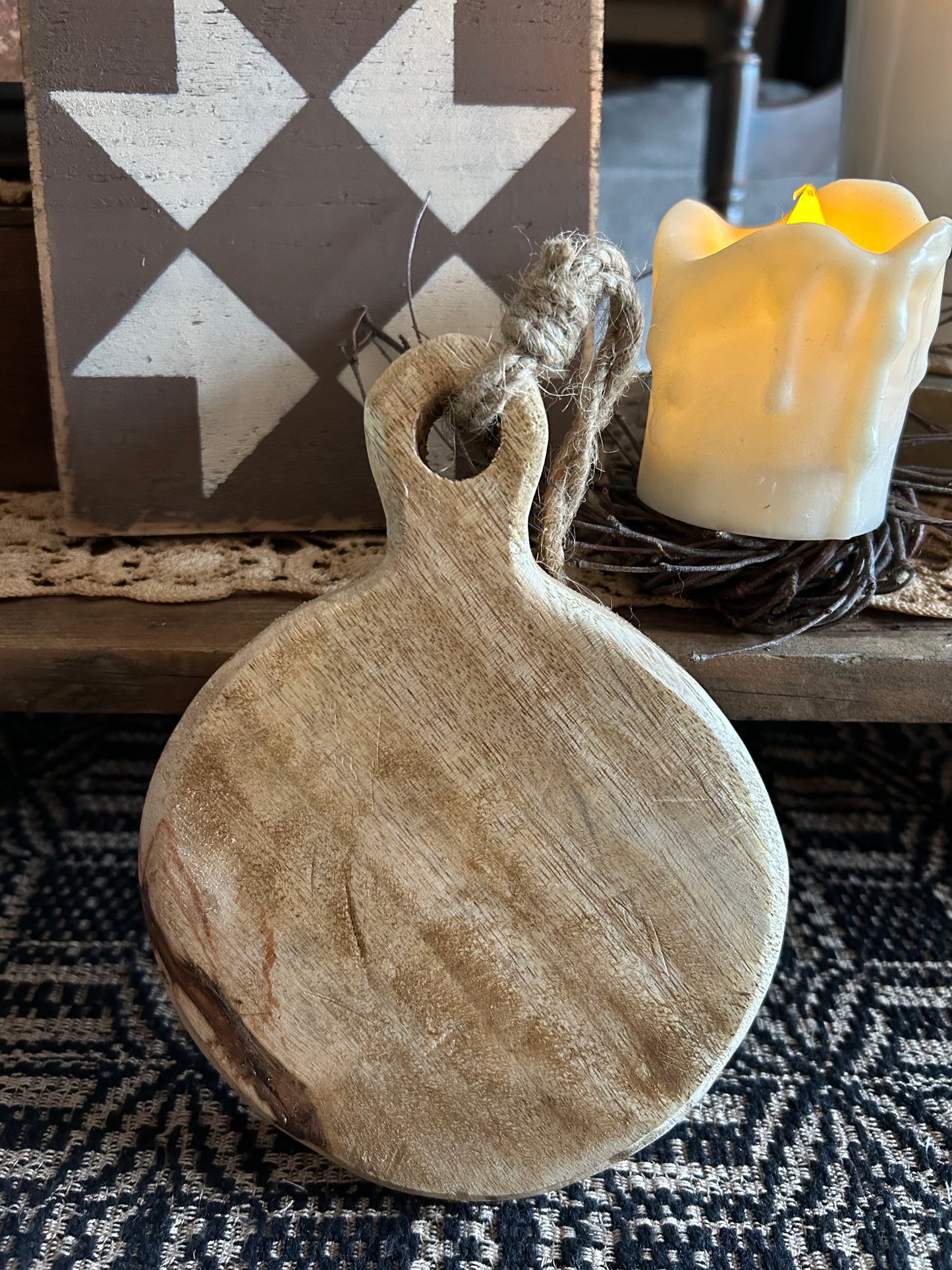 mini circle cutting board