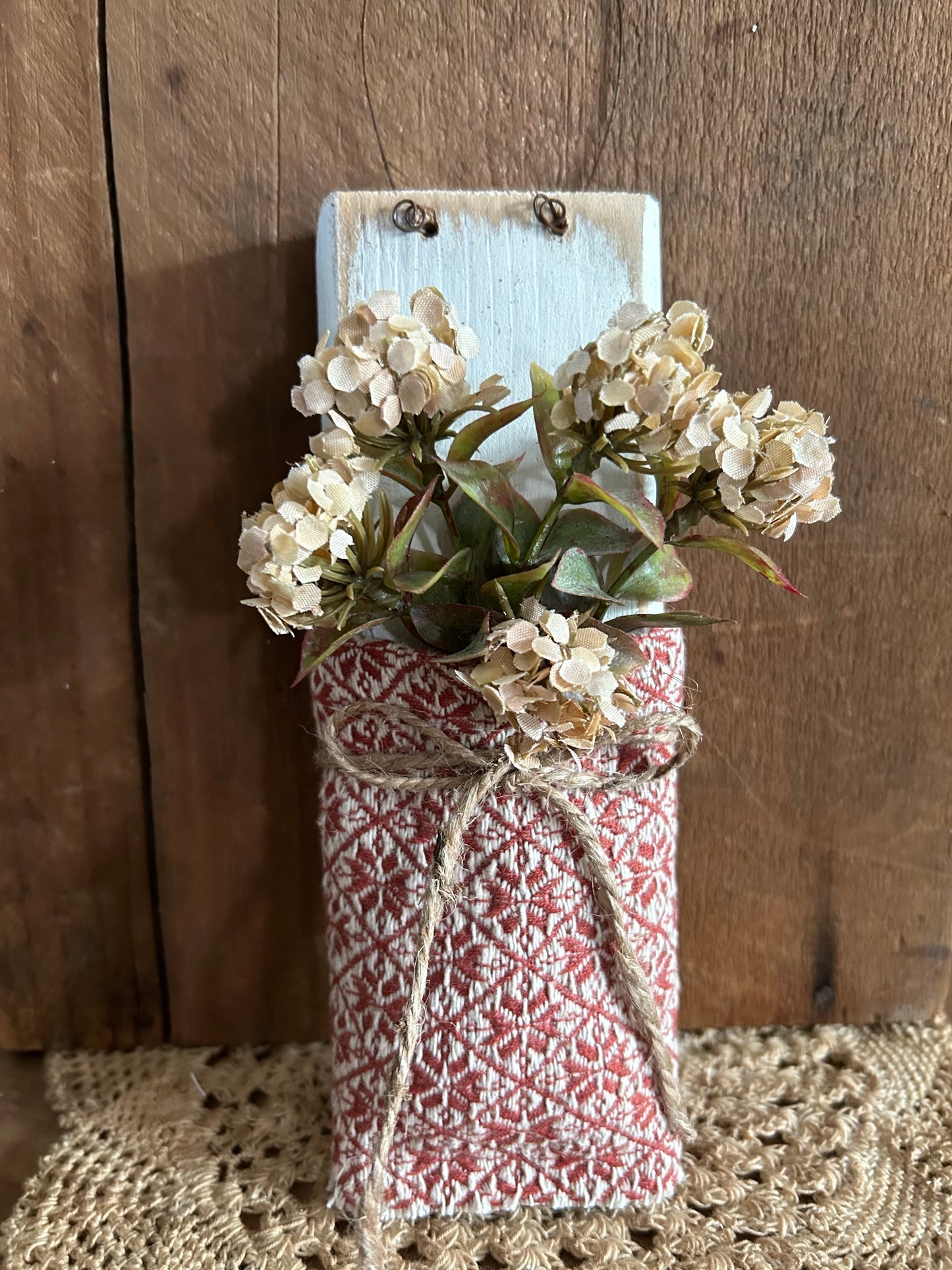 tan blooms sack