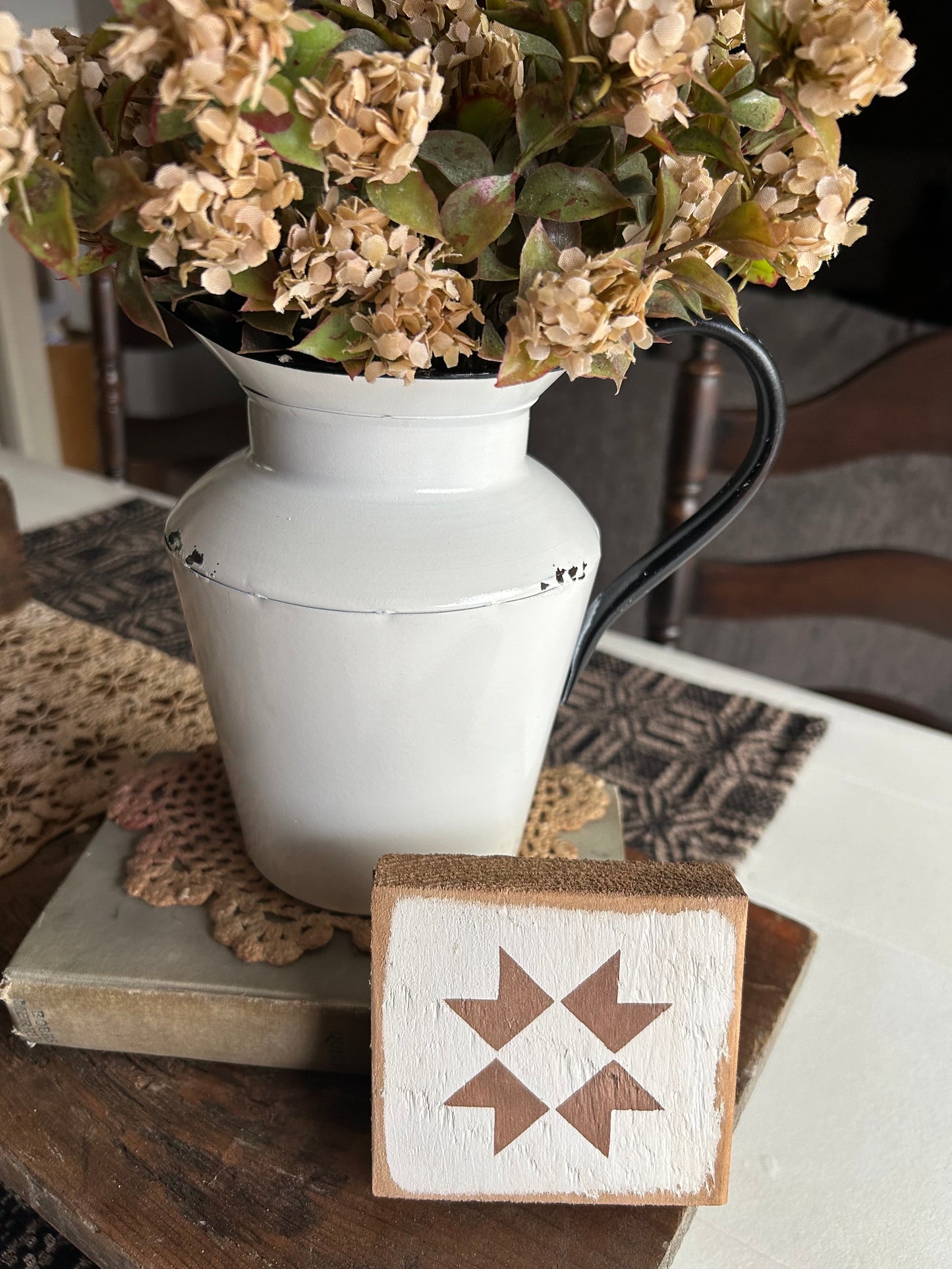 Brown quilt Block