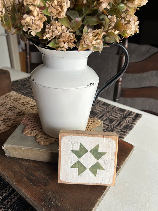 Green quilt Block